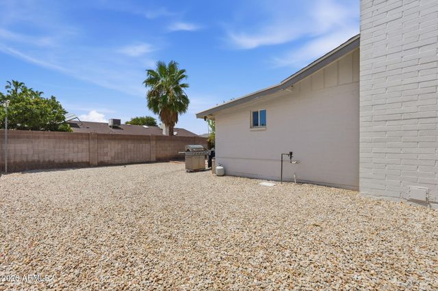 846 N WHITING Circle, Mesa, AZ 85213