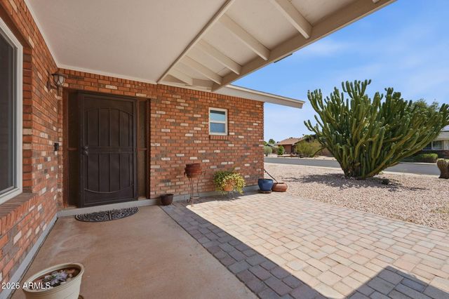 846 N WHITING Circle, Mesa, AZ 85213