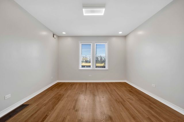 3024 N Pulaski Road 4B, Chicago, IL 60641