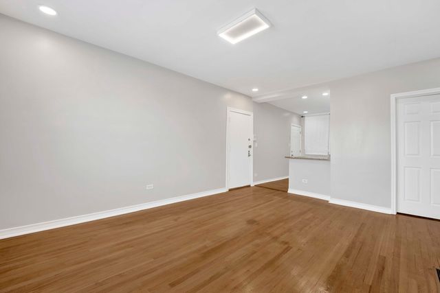 3024 N Pulaski Road 4B, Chicago, IL 60641