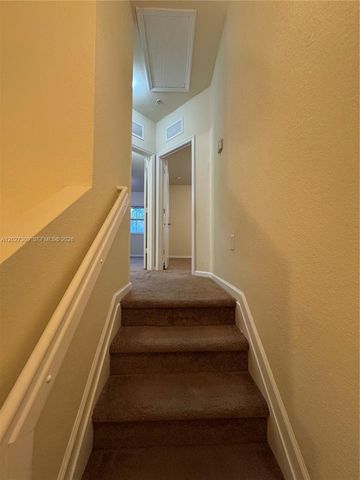 8650 NW 97 ave 216, Doral, FL 33178