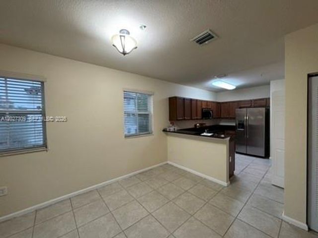 8650 NW 97 ave 216, Doral, FL 33178