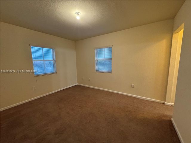 8650 NW 97 ave 216, Doral, FL 33178