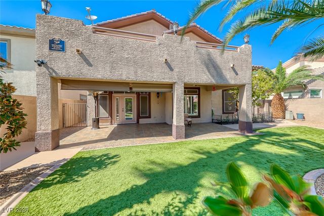 8839 La Manga Avenue, Las Vegas, NV 89147