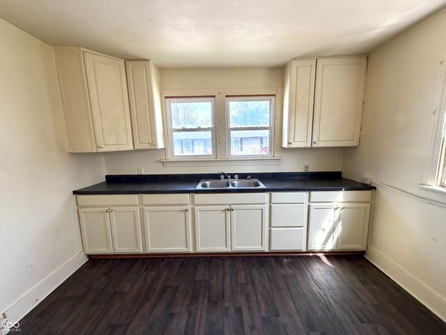 1504 Dewey Street, Anderson, IN 46016