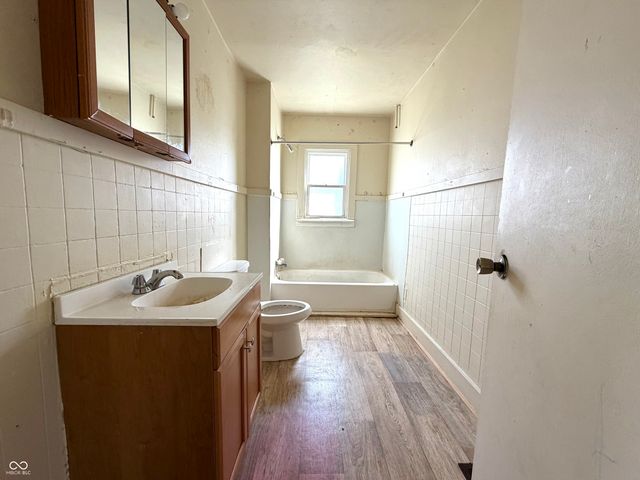 1504 Dewey Street, Anderson, IN 46016