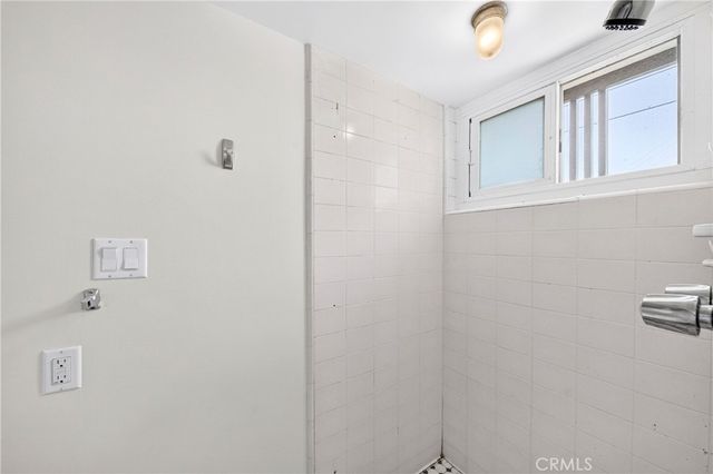 1939 S Bradshawe, Monterey Park, CA 91754