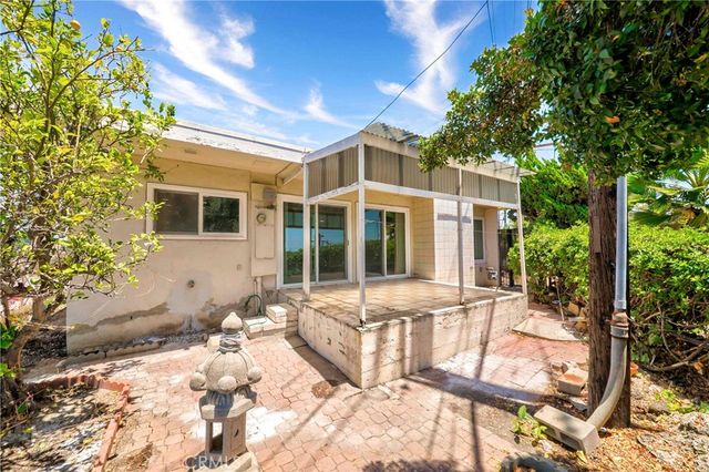 1939 S Bradshawe, Monterey Park, CA 91754