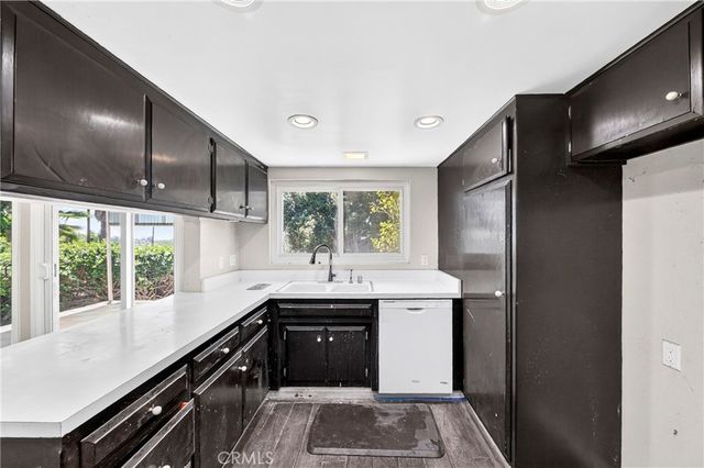 1939 S Bradshawe, Monterey Park, CA 91754