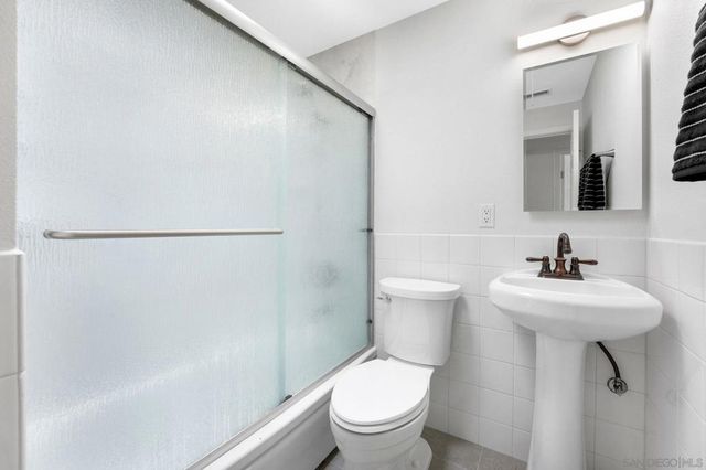 8937 Hammond Dr, San Diego, CA 92123