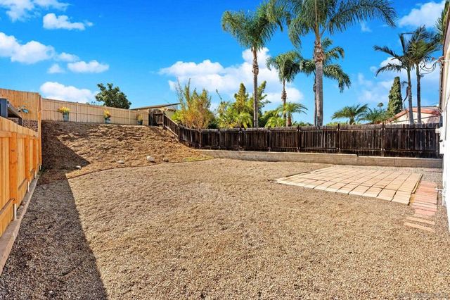 8937 Hammond Dr, San Diego, CA 92123