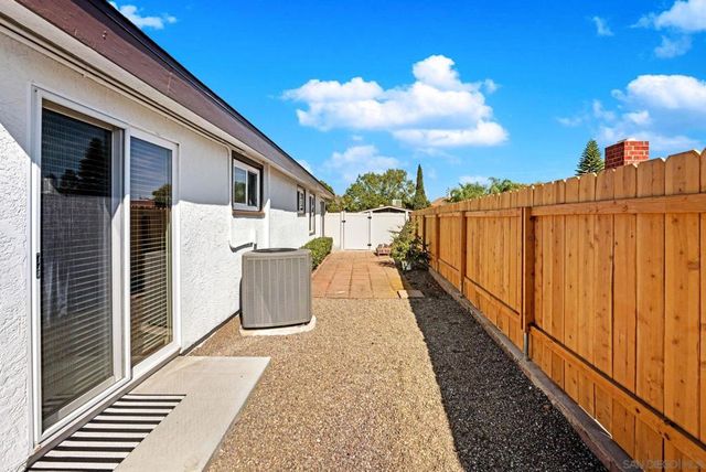 8937 Hammond Dr, San Diego, CA 92123