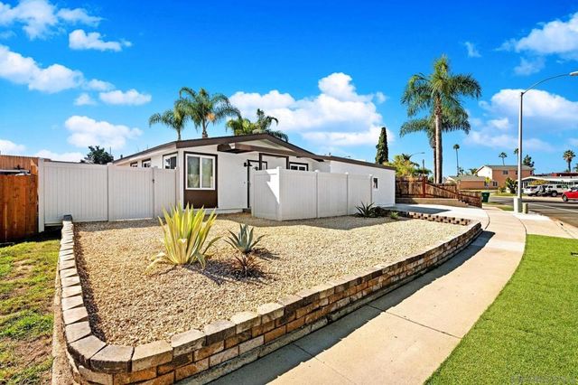 8937 Hammond Dr, San Diego, CA 92123