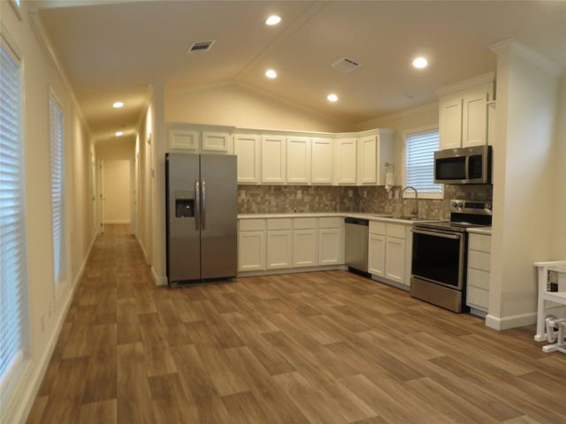 2712 Bering Street, Houston, TX 77003