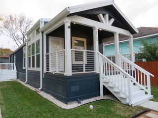 2712 Bering Street, Houston, TX 77003