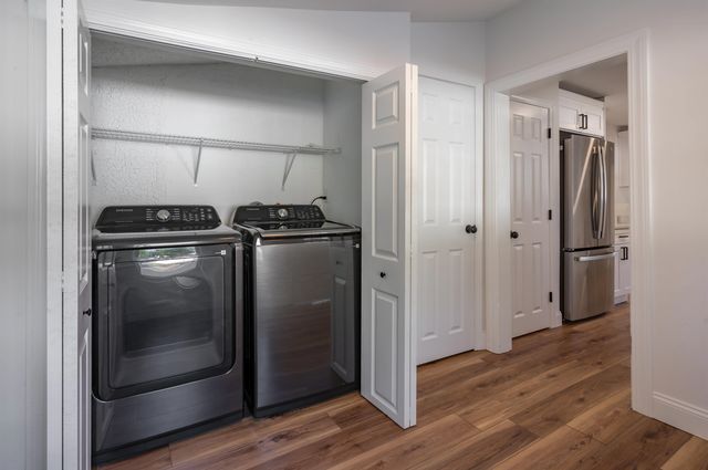 11 Millville Street, Salem, NH 03079
