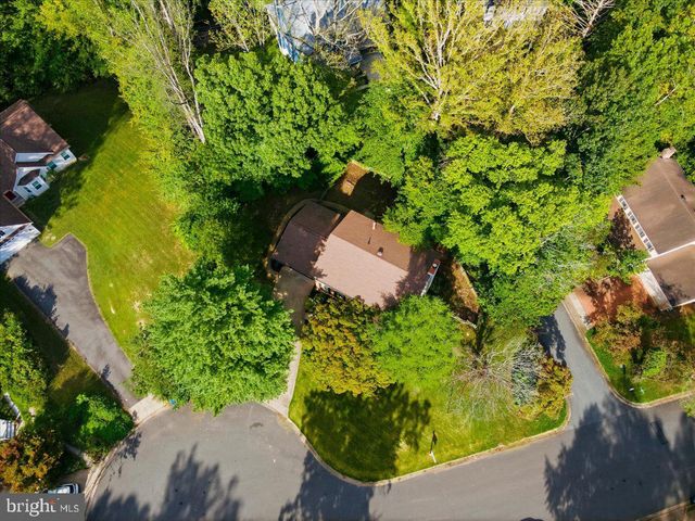 4706 PINECREST CT, Dumfries, VA 22025