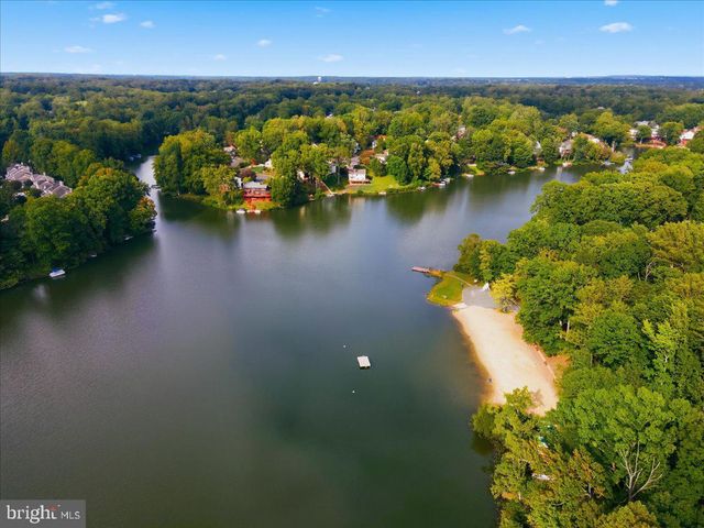 4706 PINECREST CT, Dumfries, VA 22025