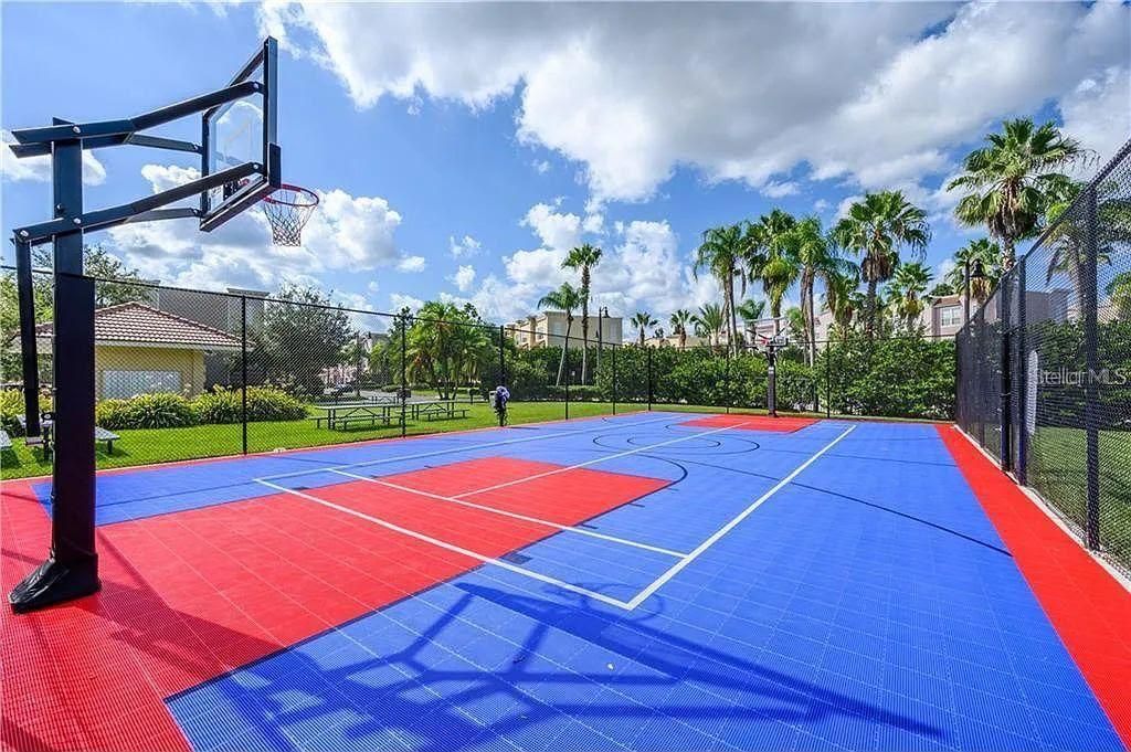 Image 23 of property listing at 5037 SHOREWAY LOOP 10602, Orlando, FL 32819