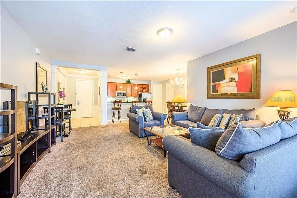 Image 7 of property listing at 5037 SHOREWAY LOOP 10602, Orlando, FL 32819
