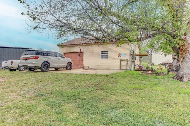 701 W Comanche Avenue, Rush Springs, OK 73082