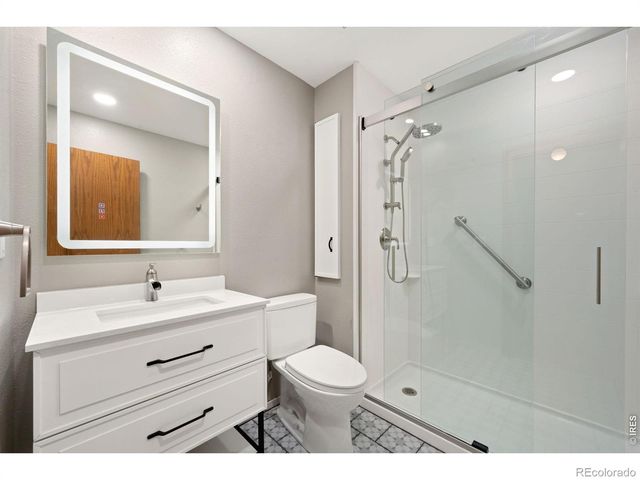 1605 24th Avenue, Longmont, CO 80501