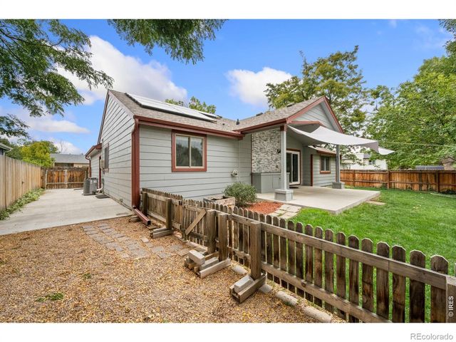 1605 24th Avenue, Longmont, CO 80501