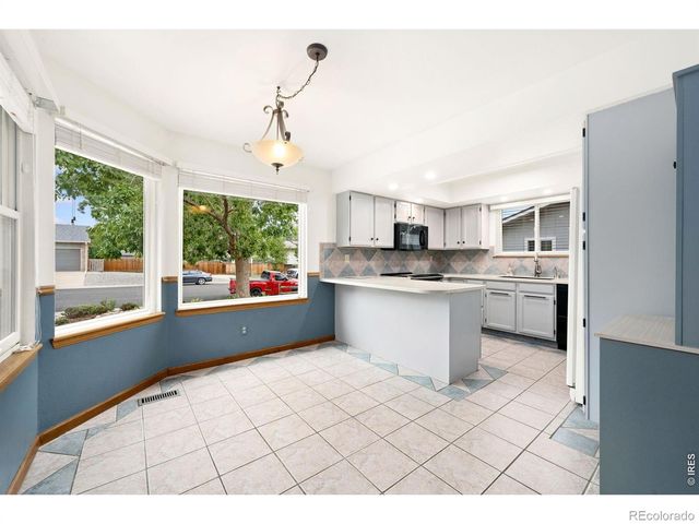 1605 24th Avenue, Longmont, CO 80501