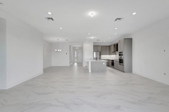 13079 Feathering Way, Palm Beach Gardens, FL 33412