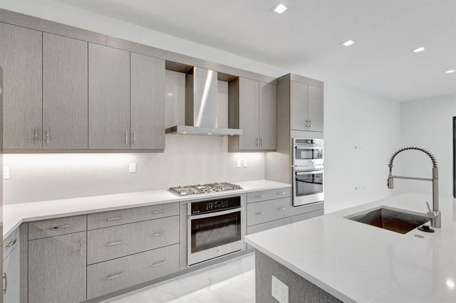 13079 Feathering Way, Palm Beach Gardens, FL 33412