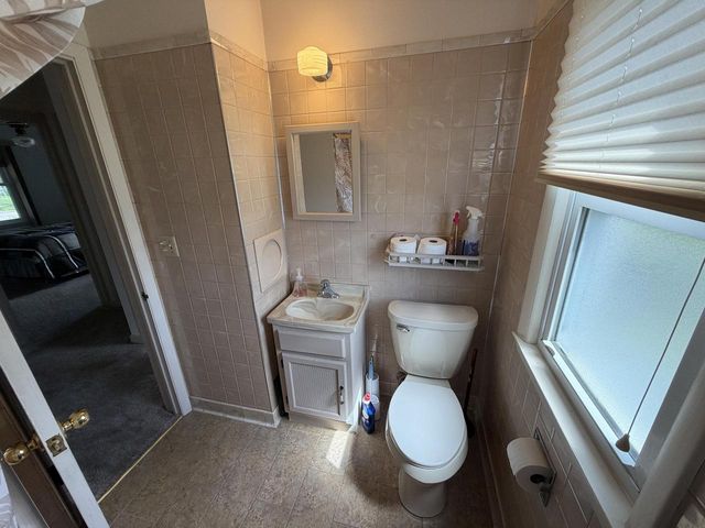 2850 S 50th STREET, Milwaukee, WI 53219