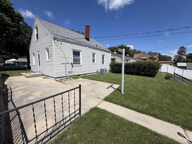 2850 S 50th STREET, Milwaukee, WI 53219