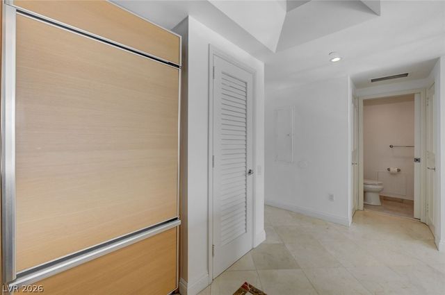 322 Karen Avenue 804, Las Vegas, NV 89109