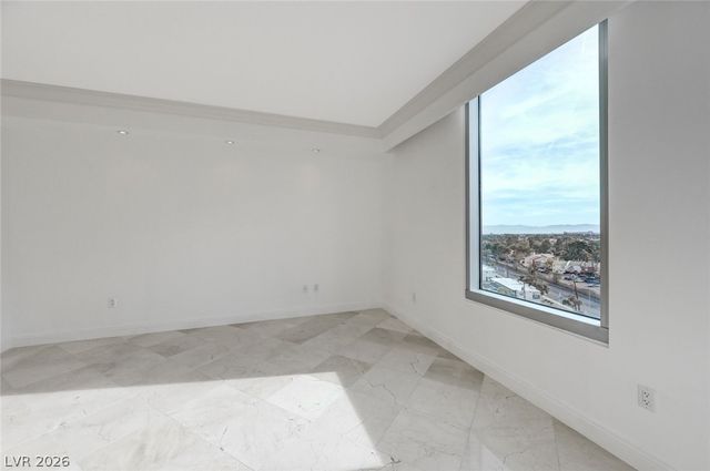 322 Karen Avenue 804, Las Vegas, NV 89109