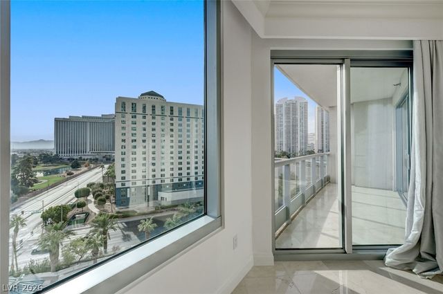 322 Karen Avenue 804, Las Vegas, NV 89109