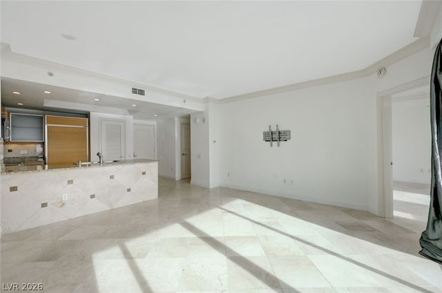 322 Karen Avenue 804, Las Vegas, NV 89109