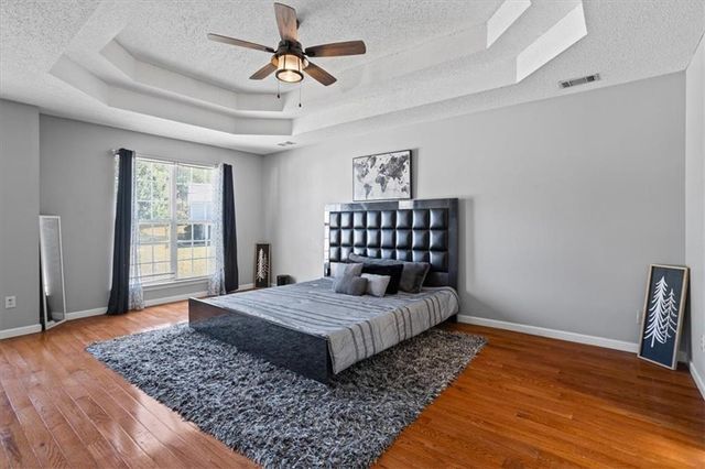 5210 Katherine Village Dr, Ellenwood, GA 30294