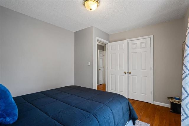 5210 Katherine Village Dr, Ellenwood, GA 30294