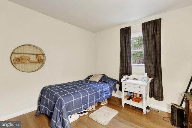 406 CLEARVIEW RD, Hanover, PA 17331