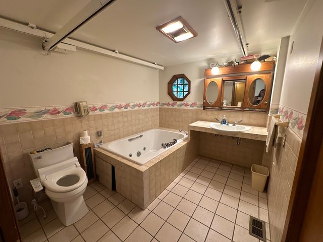 13629 Garden Plain Road, Morrison, IL 61270