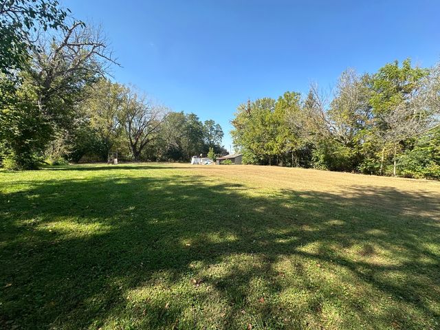 13629 Garden Plain Road, Morrison, IL 61270