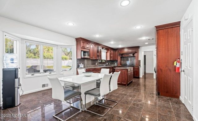 16 Bridle Drive, West Long Branch, NJ 07764