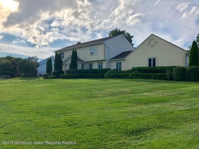 16 Bridle Drive, West Long Branch, NJ 07764