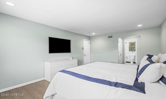 16 Bridle Drive, West Long Branch, NJ 07764