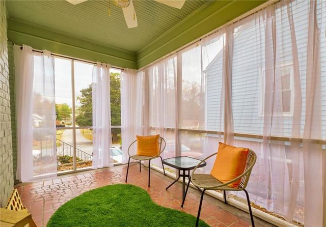 1074 Jefferson Avenue, East Point, GA 30344