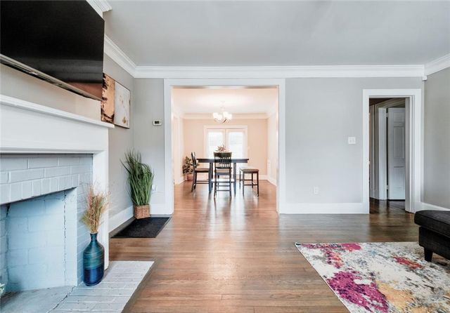 1074 Jefferson Avenue, East Point, GA 30344