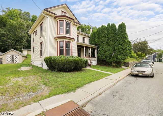 32 High Street, Blairstown Twp., NJ 07825