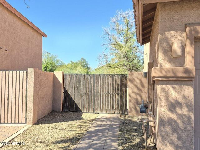 16438 N 72ND Lane, Peoria, AZ 85382
