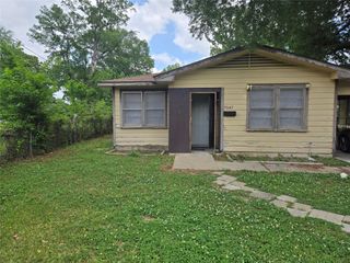 7047 Suntan Street, Shreveport, LA 71108