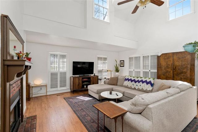 20 Lawn Market, Sharpsburg, GA 30277